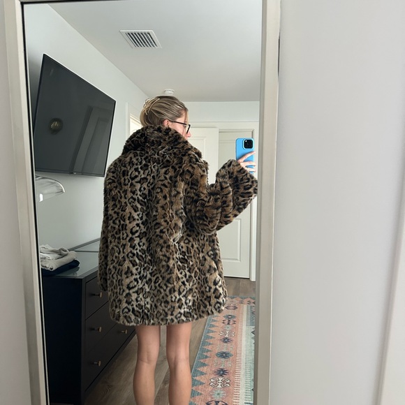 H&M Brown Leopard Teddy Jacket - Picture 3 of 3